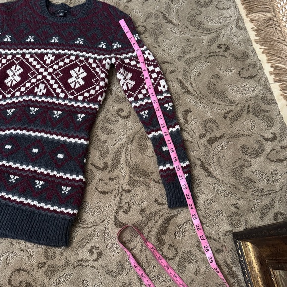 Women's Patterned Sweater - Burgundy and Cream - Picture 7 of 7